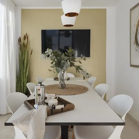 Abeto Вилла Яйса